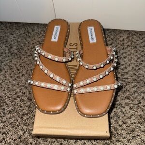 Steve Madden sandals